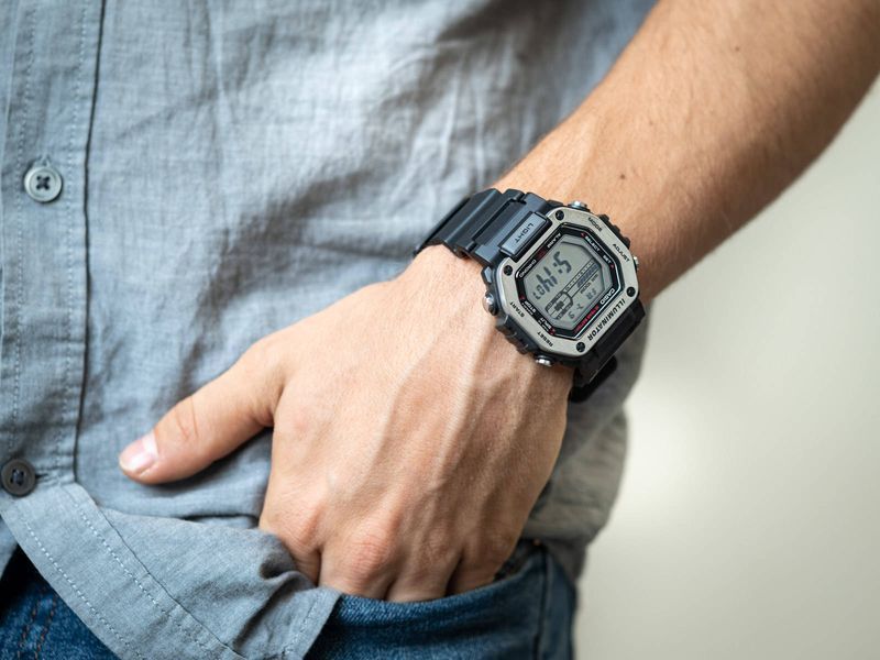 Годинник Casio MWD-110H-1AVEF 362966 фото
