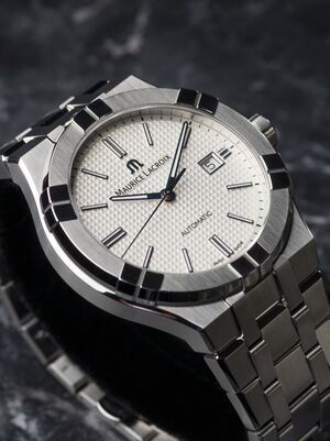 Годинник Maurice Lacroix Aikon Automatic AI6008-SS002-130-1 430973 фото