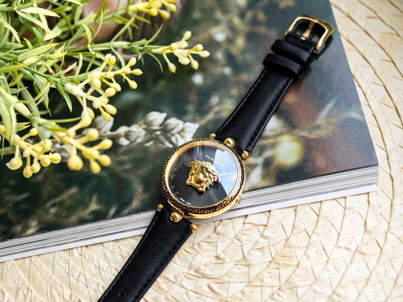 Годинник Versace VECO01922 3710 фото