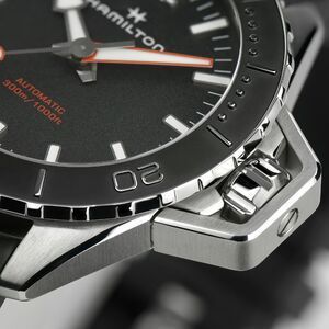 Годинник Hamilton Khaki Navy Frogman H77825330 580523 фото