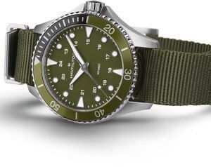 Годинник Hamilton Khaki Navy Scuba Quartz H82241961 580554 фото
