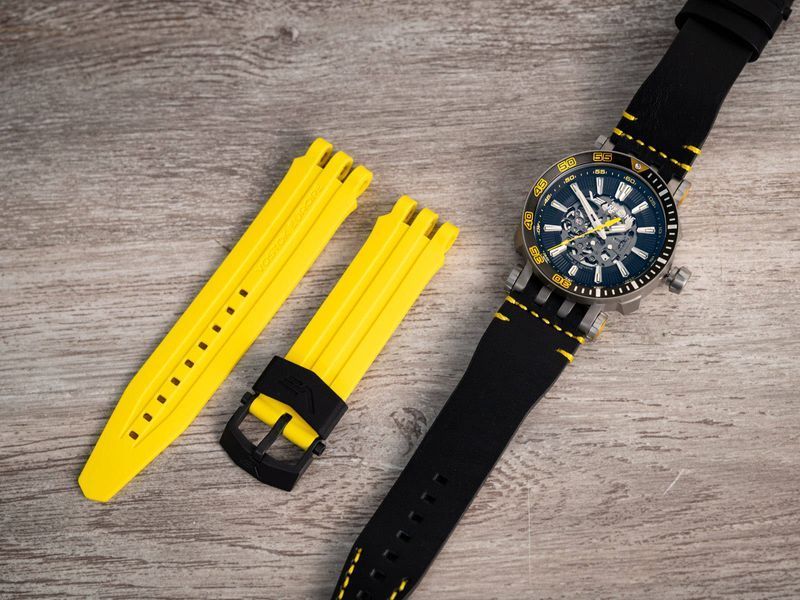Годинник Vostok Europe NH72-575H704 3582 фото
