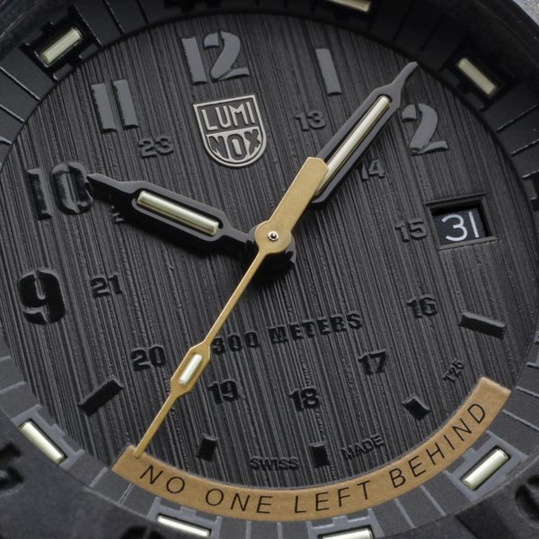 Годинник Luminox Master Carbon SEAL "No One Left Behind" Limited Edition XS.3805.NOLB.SET + ремінець 525405 фото
